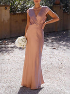 Alanah | Deep V-Neck Mermaid Gown