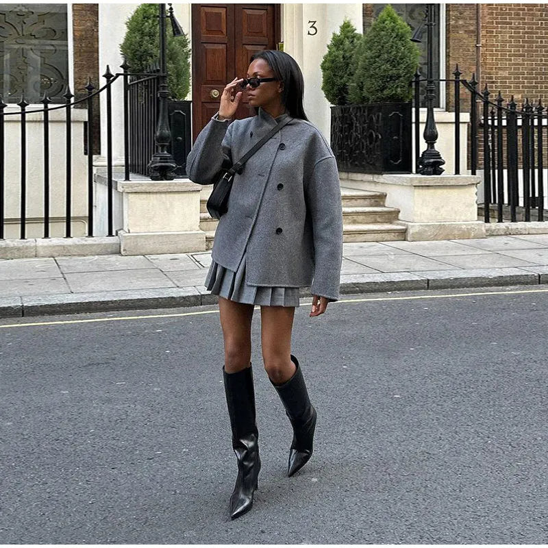 Women's Double-Breasted Winter Coat – Relaxed Stand Collar Overcoat