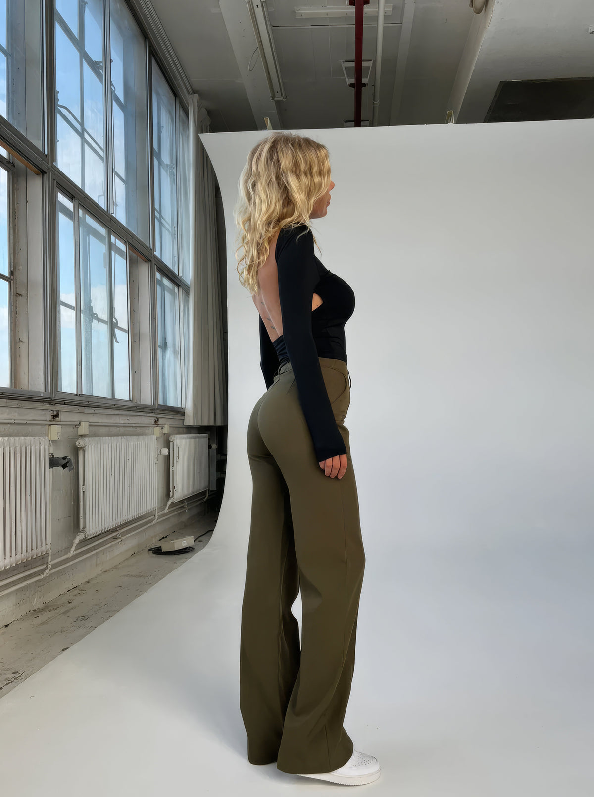 Women's Classic Straight Leg Pants – High Waist Tailored Dress Trousers
