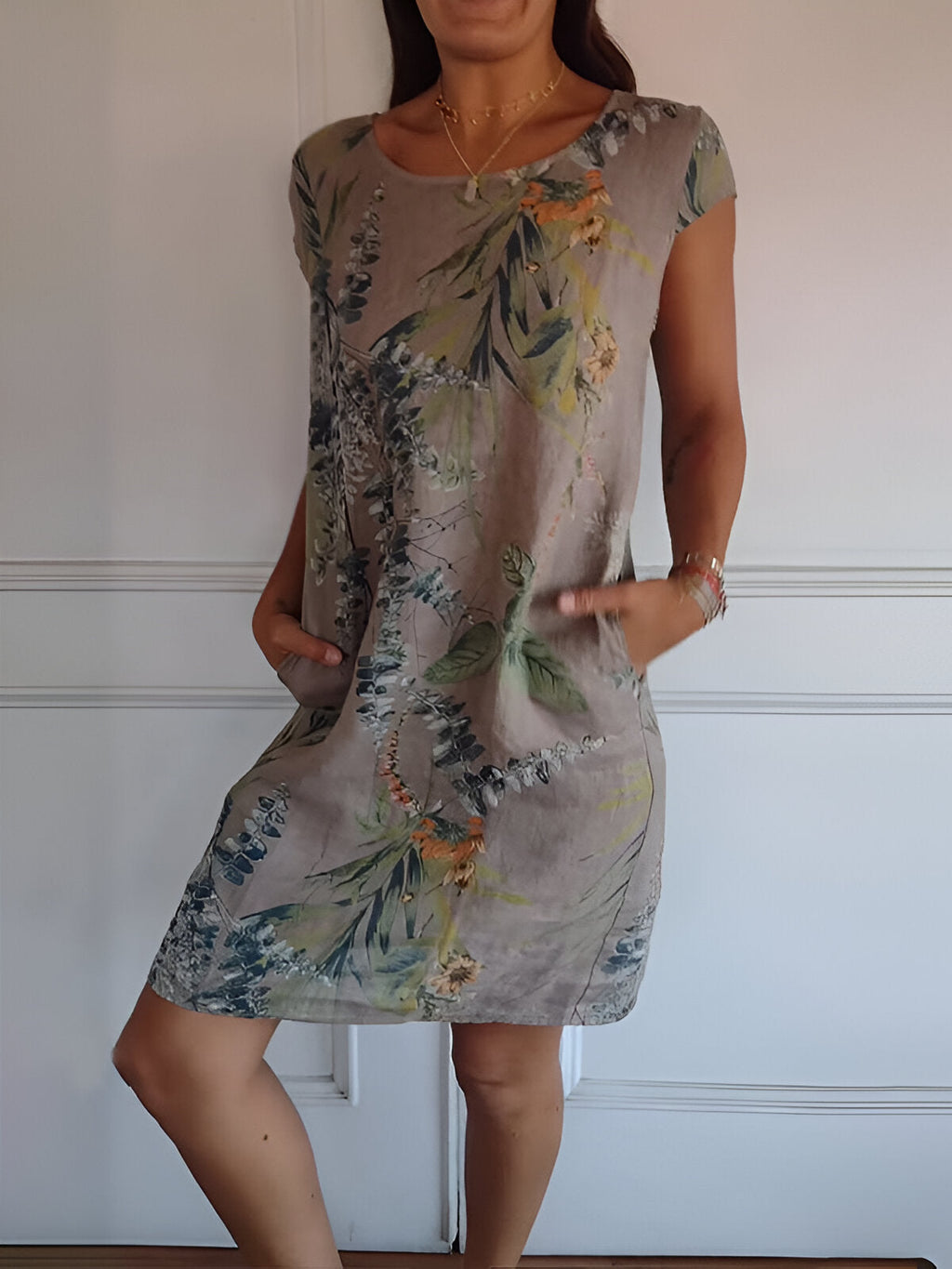 Women's Relaxed Crew Neck Dress – Flowy Everyday Midi Dress