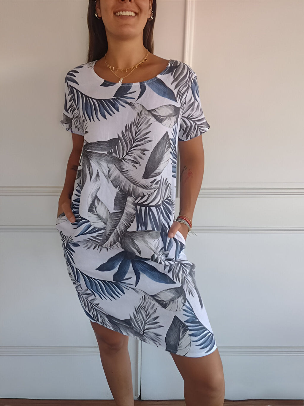 Women's Relaxed Crew Neck Dress – Flowy Everyday Midi Dress