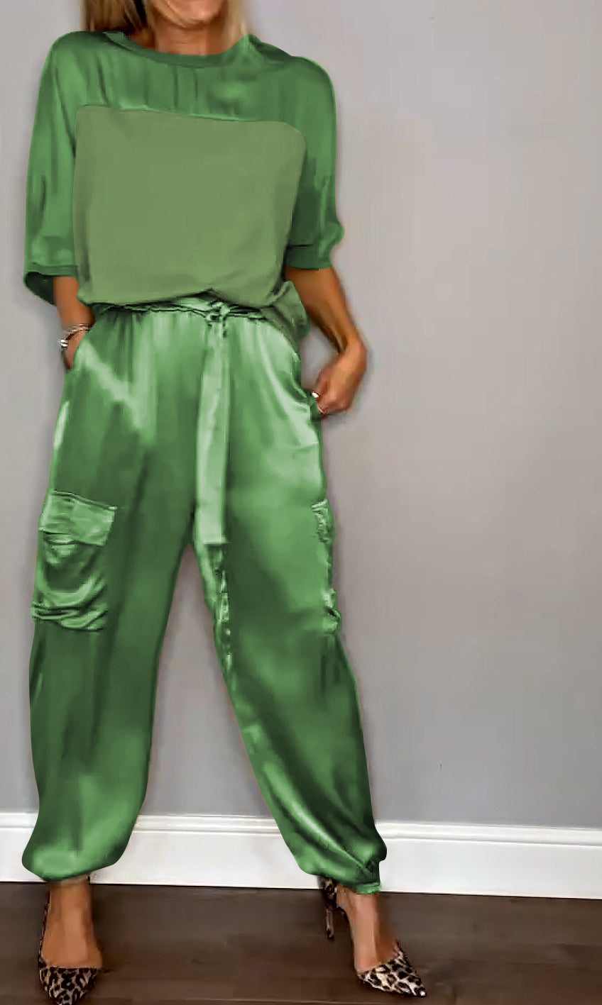 Women's Shiny High Waist Cargo Set – Relaxed Top and Pocket Pants Set