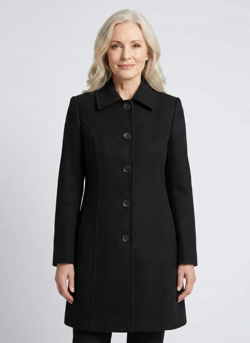 Alanah | Classic Button Coat with long sleeve and button closure