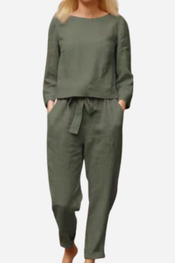 Women's Monochrome Pants Set – Relaxed Top & Wide Leg Trousers