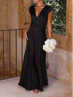Alanah | Deep V-Neck Mermaid Gown