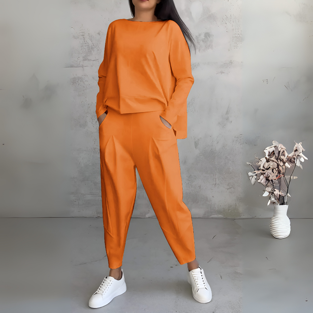 Women's Crew Neck Pants Set – Long Sleeve Relaxed Lounge Set