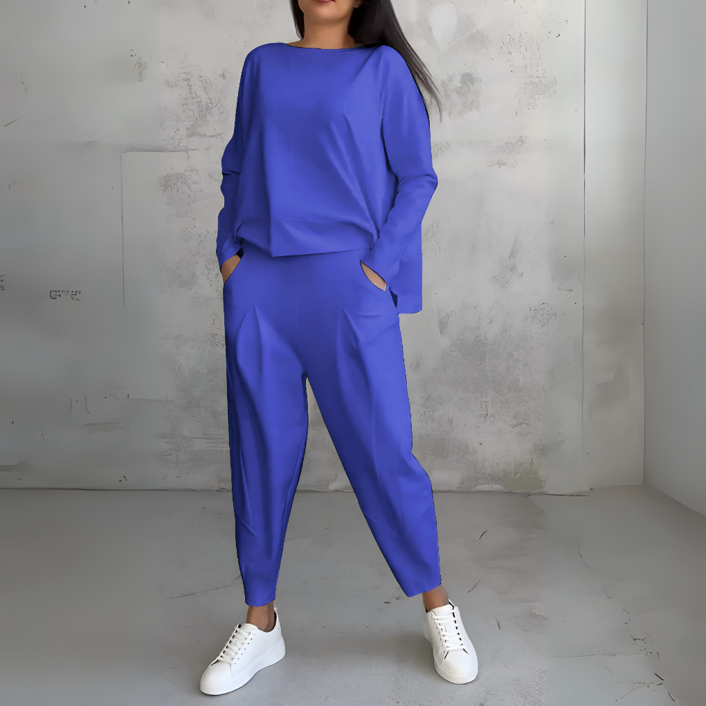 Women's Crew Neck Pants Set – Long Sleeve Relaxed Lounge Set