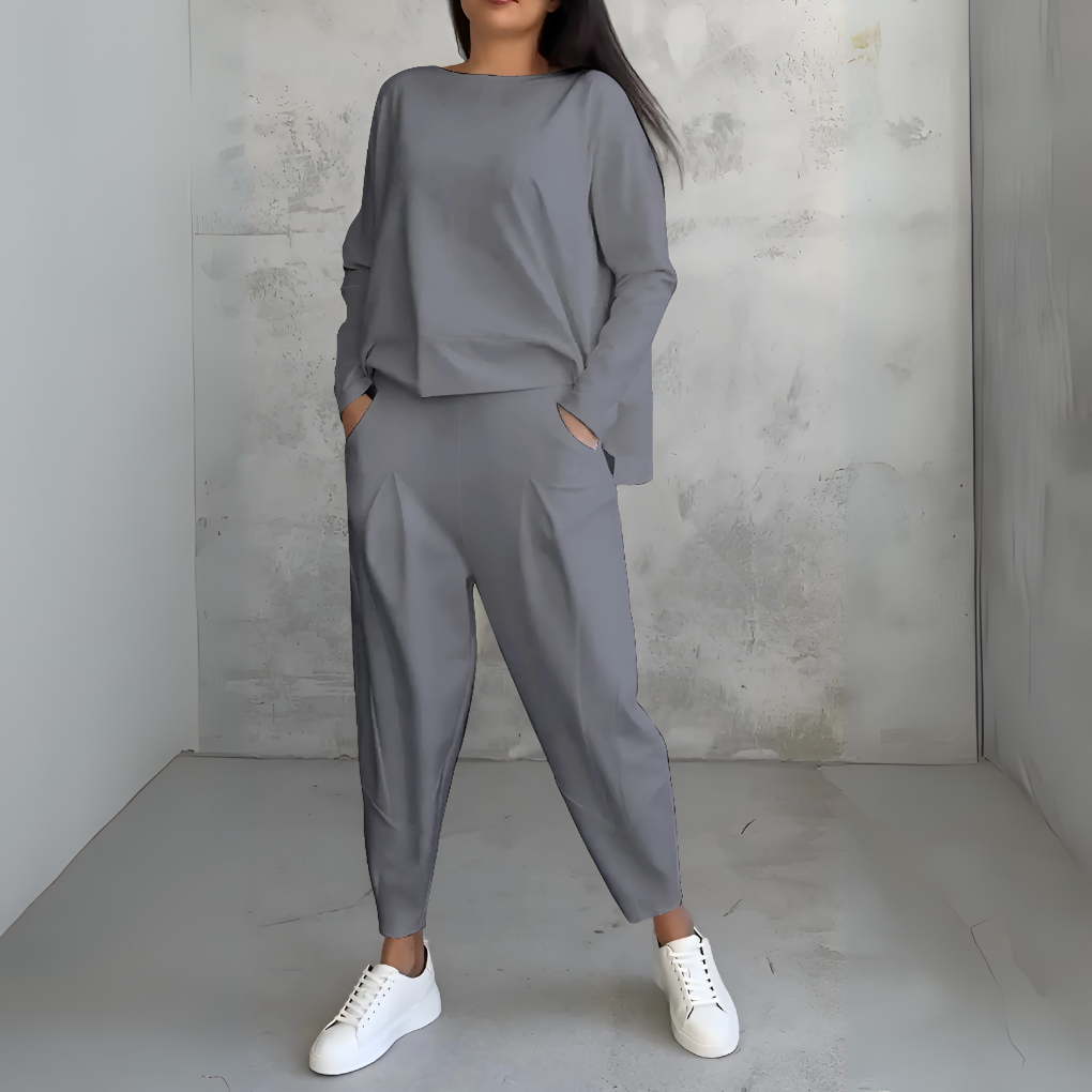 Women's Crew Neck Pants Set – Long Sleeve Relaxed Lounge Set