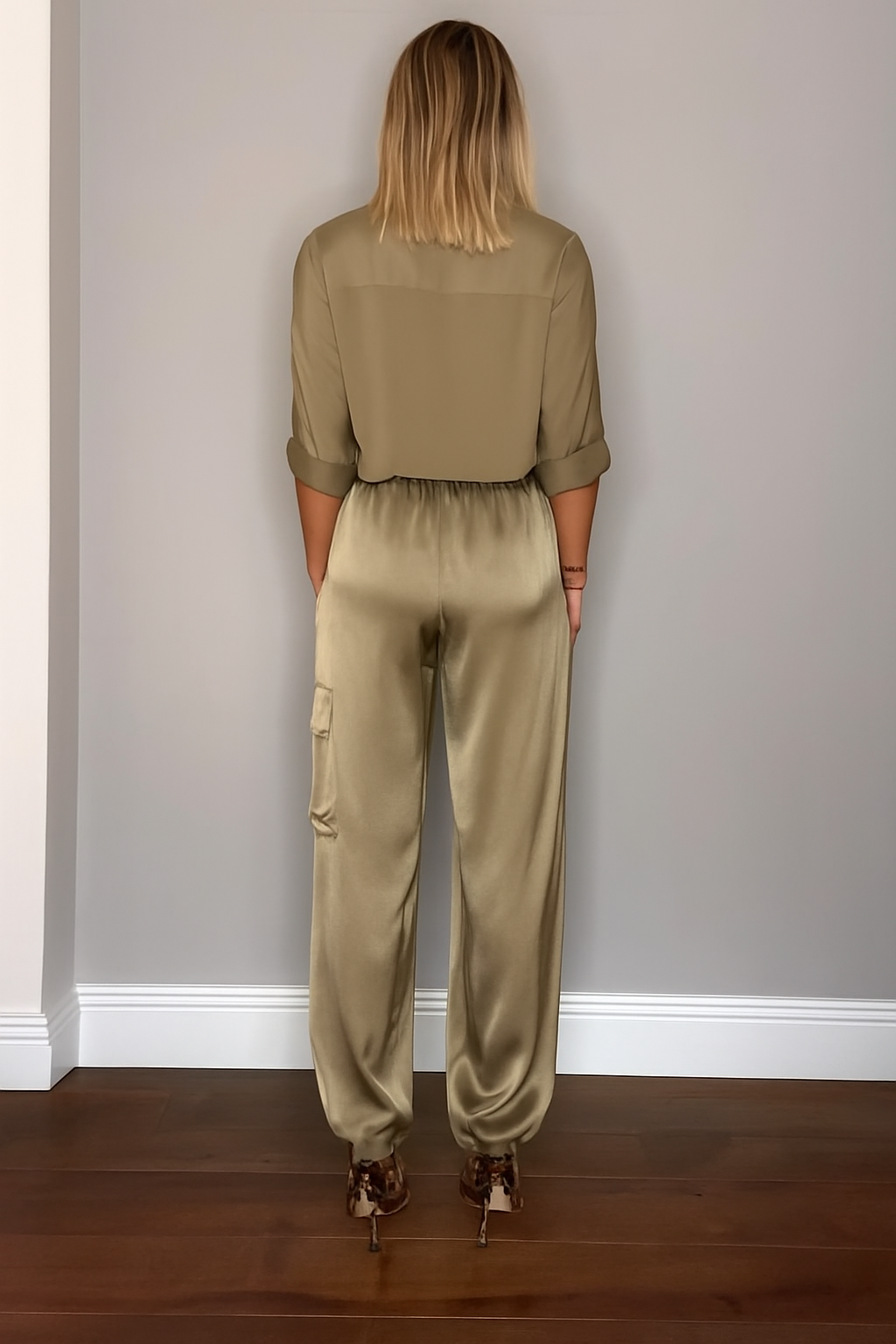 Women's Shiny High Waist Cargo Set – Relaxed Top and Pocket Pants Set