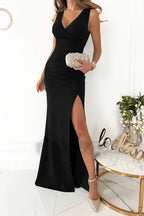 Women's Sleeveless V-Neck Occasion Dress – Fitted Side Slit Formal Dress