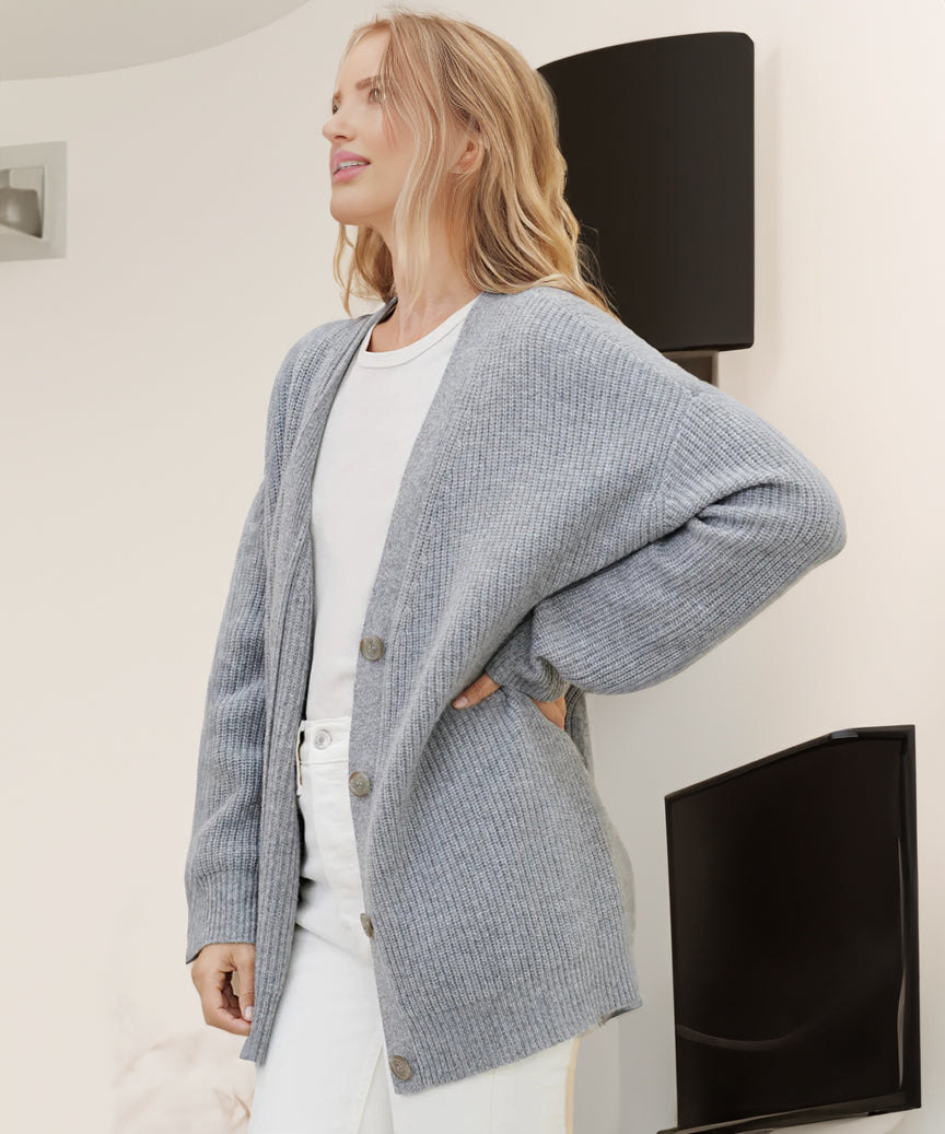 Women's Oversized Button Cardigan – Relaxed Long Sleeve Cardigan