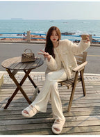 Women's Cropped Faux Fur Coat – Plush Collar Winter Jacket