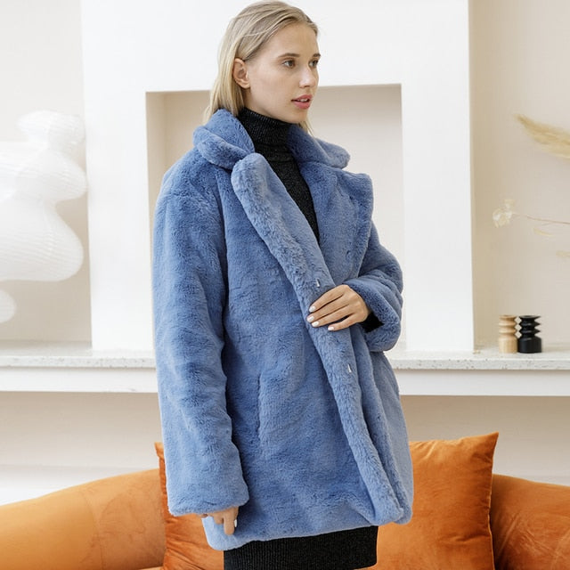 Women's Oversized Faux Fur Jacket – Plush Collar Winter Coat
