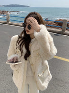 Women's Cropped Faux Fur Coat – Plush Collar Winter Jacket