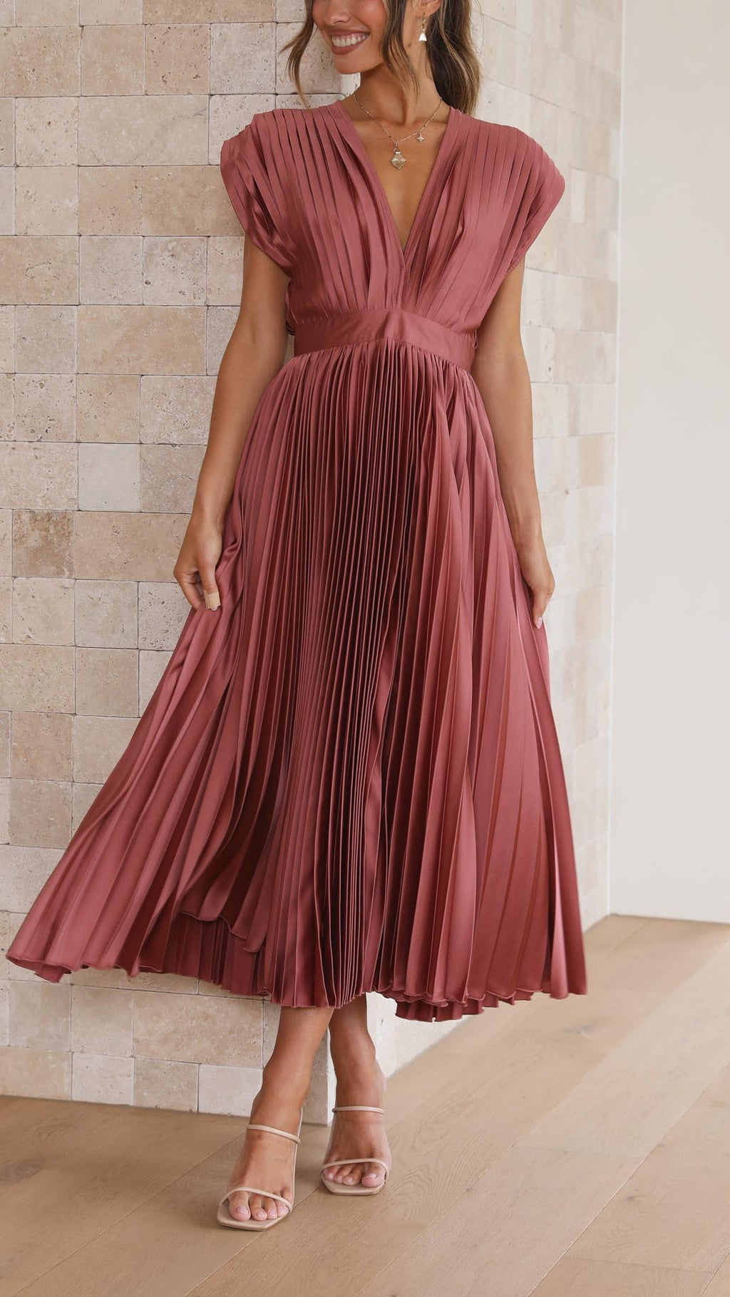 Women's Flowing Pleated Maxi Dress – Sleeveless Formal Occasion Dress