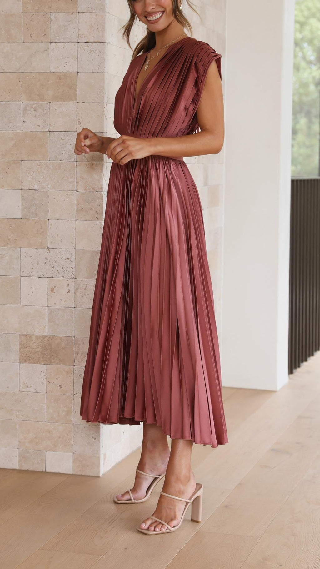 Women's Flowing Pleated Maxi Dress – Sleeveless Formal Occasion Dress