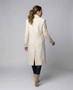 Women's Double-Breasted Winter Overcoat – Tailored Long Sleeve Coat