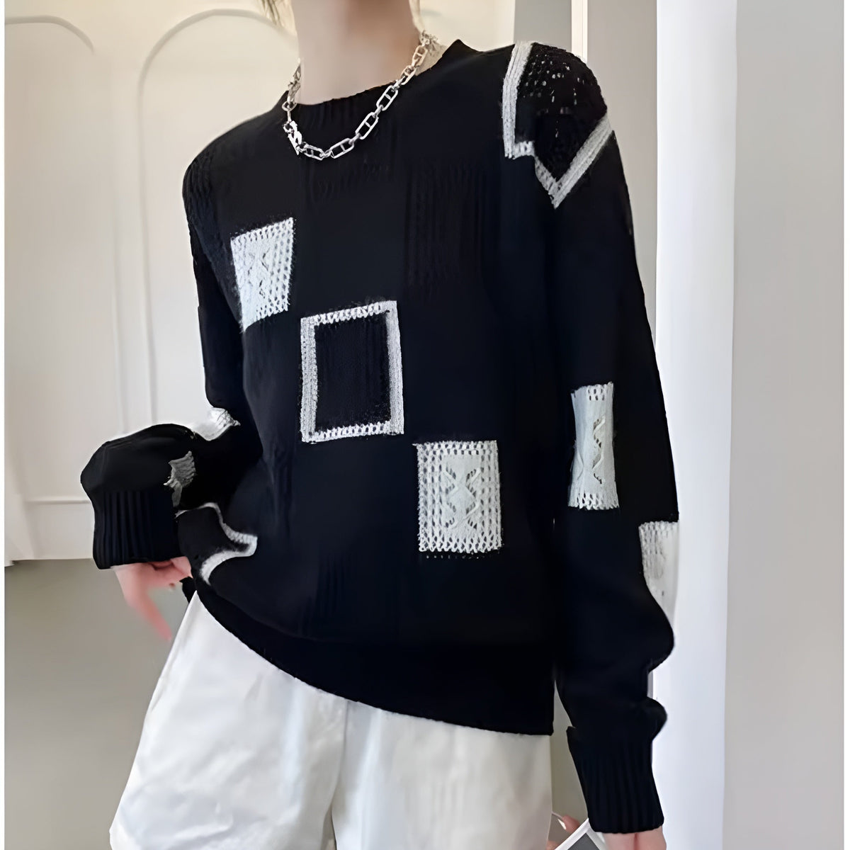 Women's Patterned Patchwork Sweater – Long Sleeve Knit Pullover