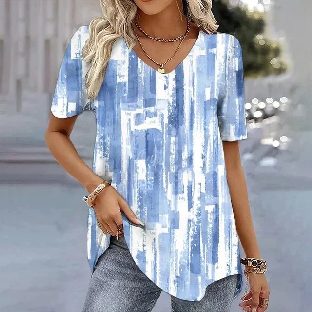 Alanah | Floral Print V-Neck Blouse with short sleeve and relaxed fit