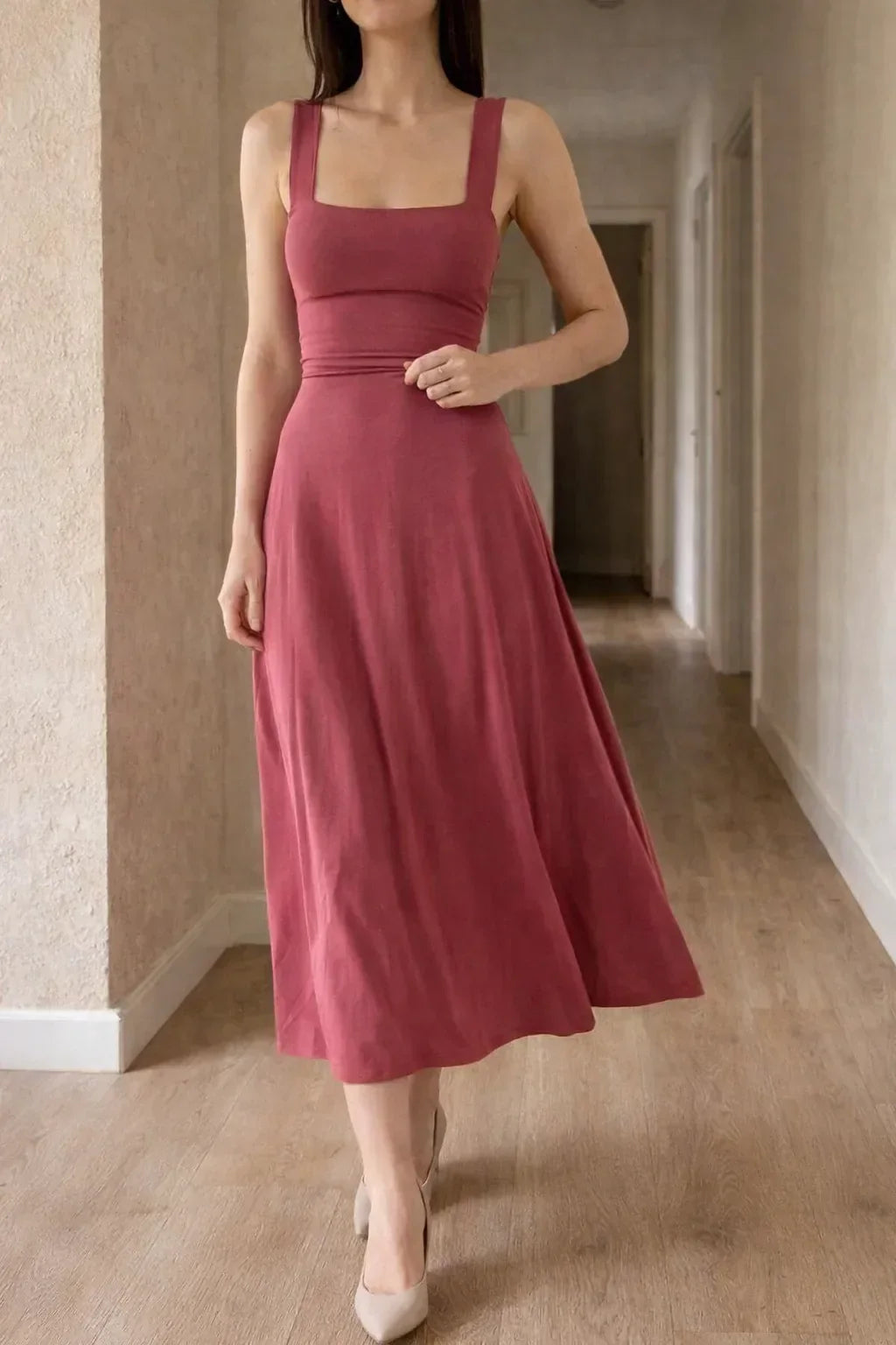 Women's Fitted Bodice A-Line Midi Dress – Square Neck Sleeveless Dress