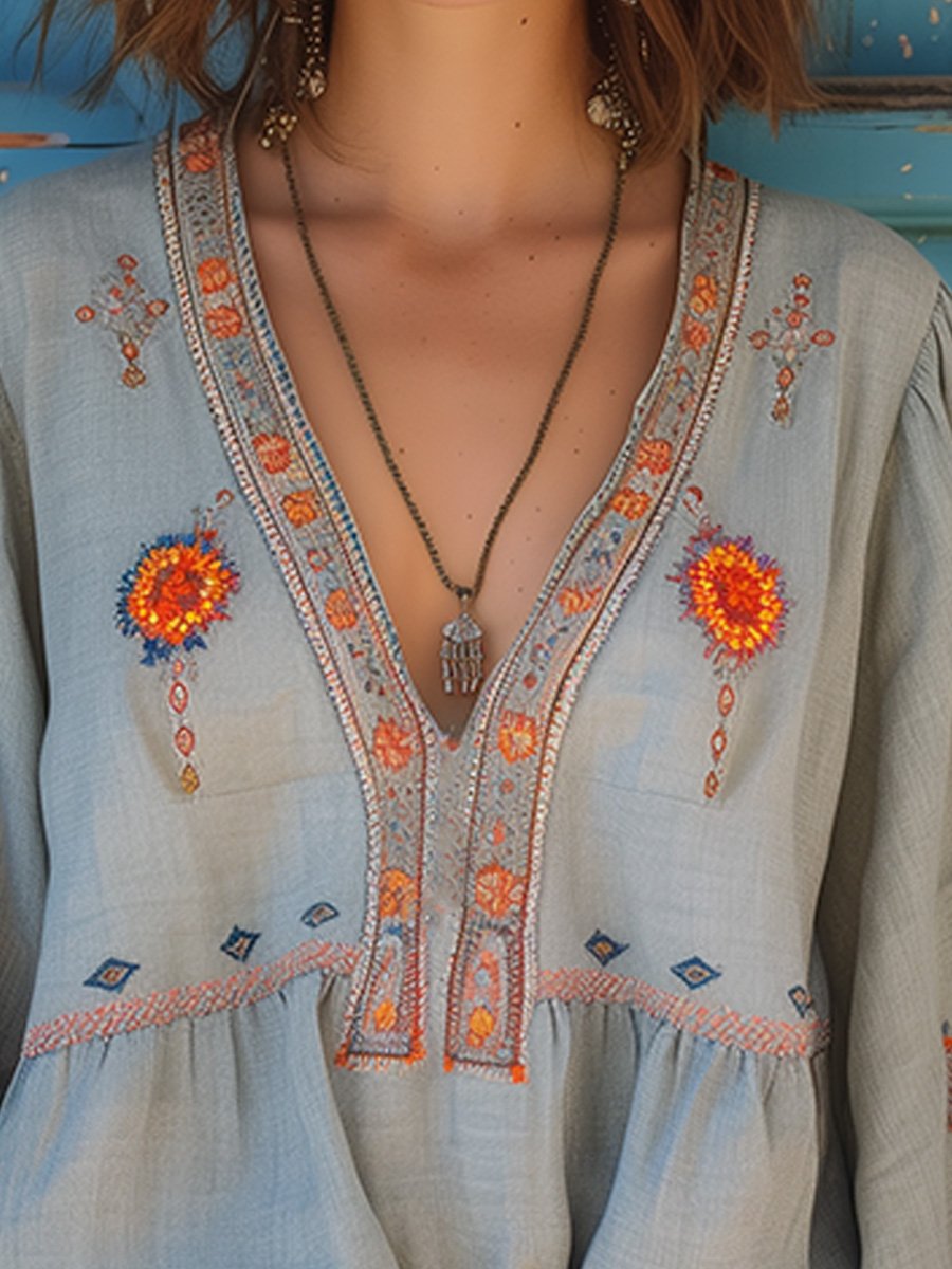 Women's Boho Patterned V-Neck Blouse – Relaxed Printed Blouse