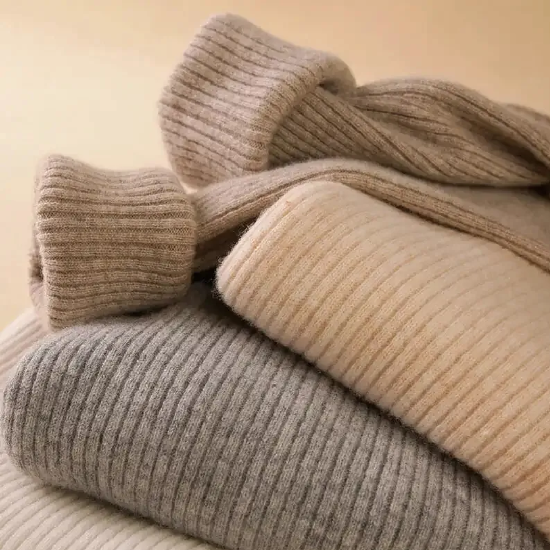Women's Classic Roll Neck Sweater – Turtleneck Winter Knit Sweater