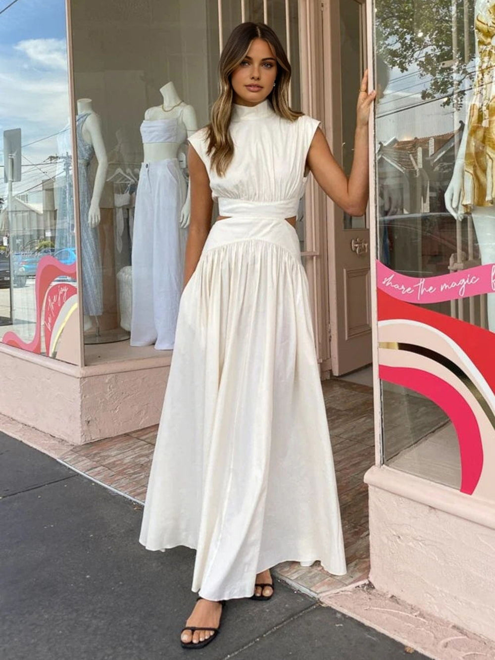 Women's Mock Neck Cutout Maxi Dress – Sleeveless Fitted Evening Dress