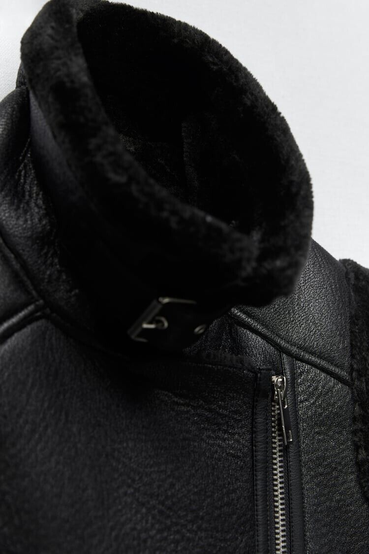 Women's Sleeveless Faux Leather Vest – Fur Lined Winter Gilet