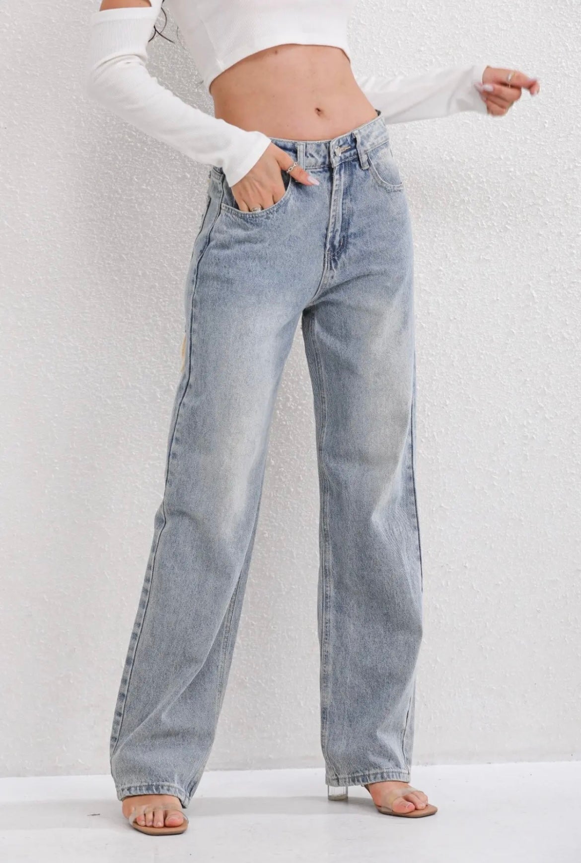 Women's Distressed Jeans – Vintage Loose Fit Jeans